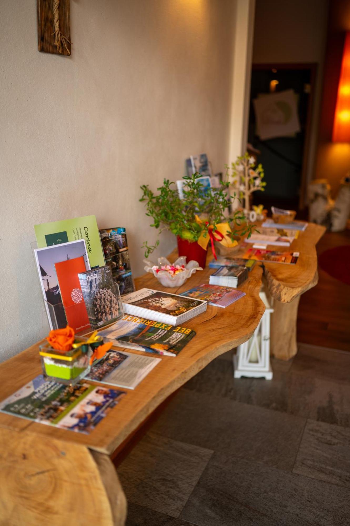 Garni Tuttotondo Hotel Левико Терме Екстериор снимка