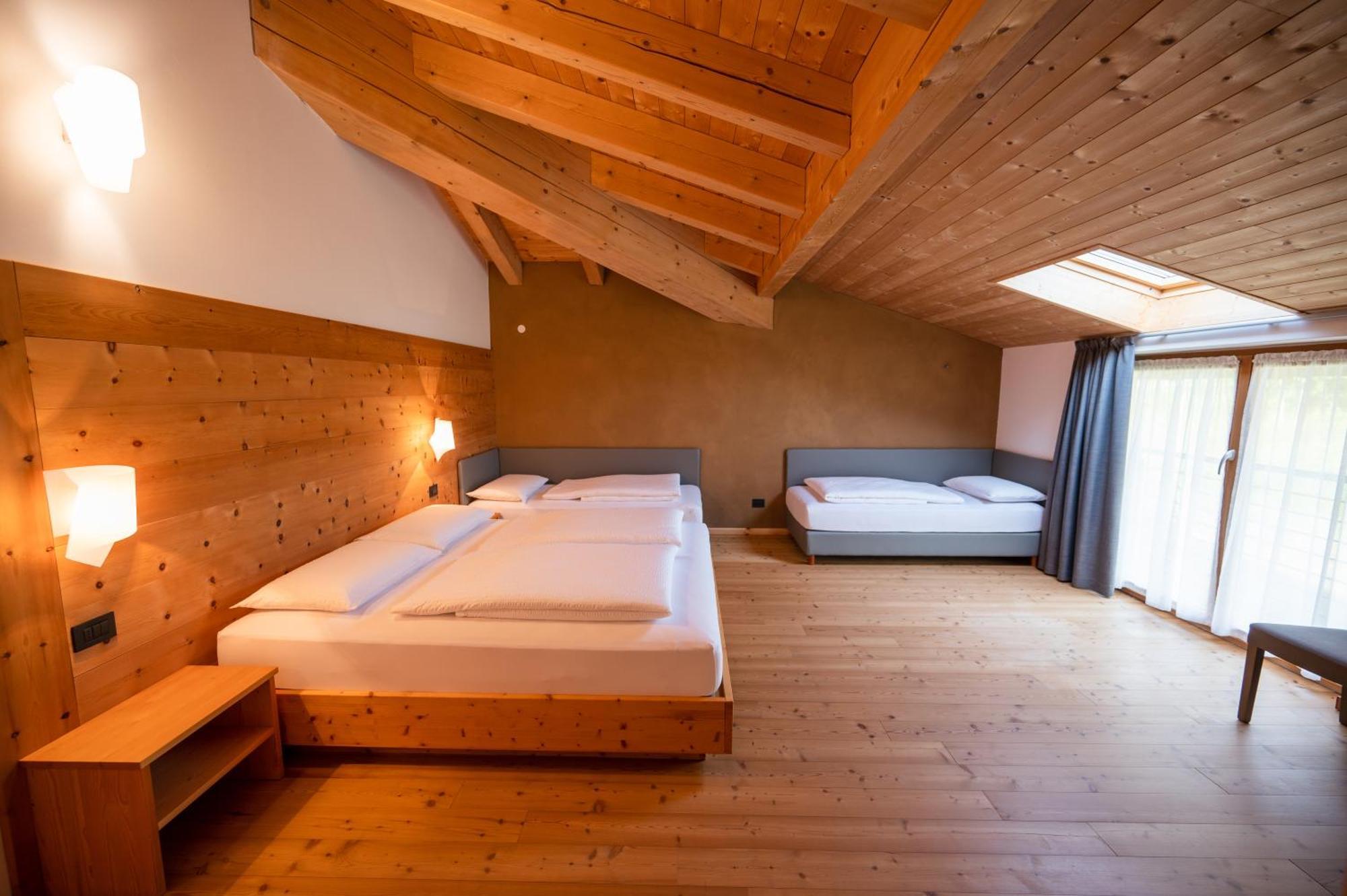 Garni Tuttotondo Hotel Левико Терме Стая снимка