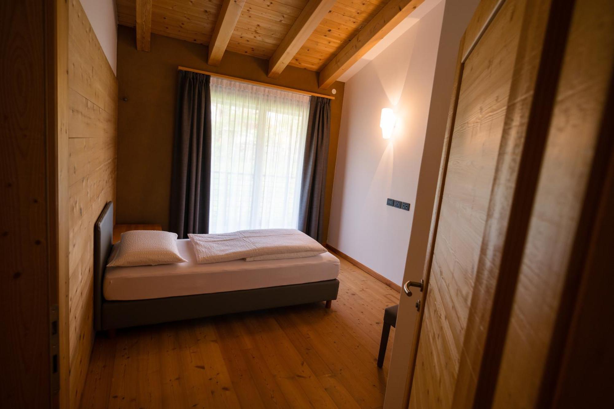 Garni Tuttotondo Hotel Левико Терме Стая снимка